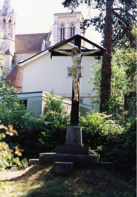 Calvary Cross Memorial (Outside)